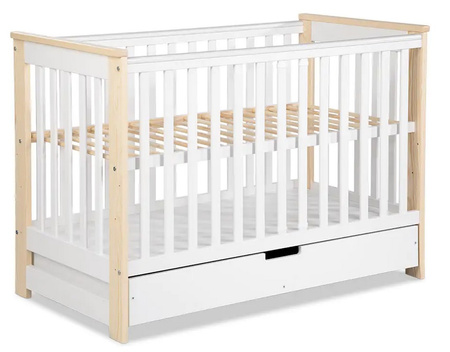 Klupś Łóżeczko IWO z szufladą i barierką ochronną białe-sosna