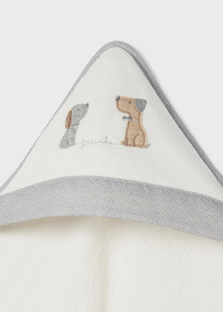 Mayoral Ręcznik z haftem dla niemowląt 9225-35 Luna