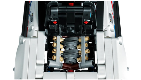 Lego Technic 42153 Nowy Chevrolet Camaro ZL1 z serii NASCAR