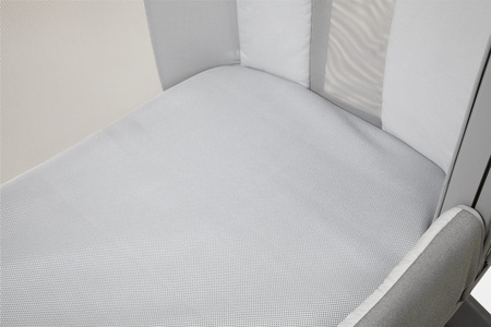 Oddychająca mata na materac do łóżeczka Chicco Next2Me Forever