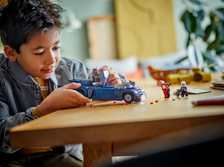 Lego 76274 Batman z batmobilem kontra Harley Quinn i Mr. Freeze