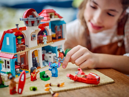Lego 43268 Disney Domek na plaży Lilo i Stitcha