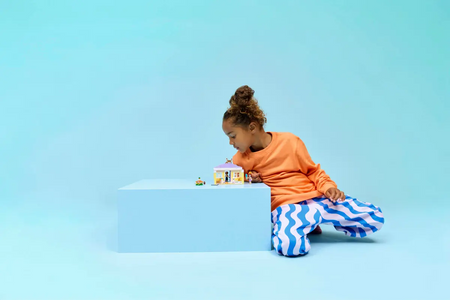 Lego 42679 Friends Hotel dla królików w mieście Heartlake