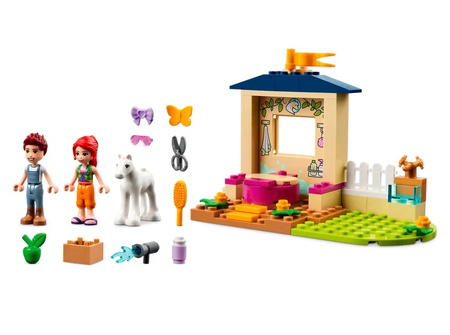 Kąpiel dla kucyków w stajni Lego 41696