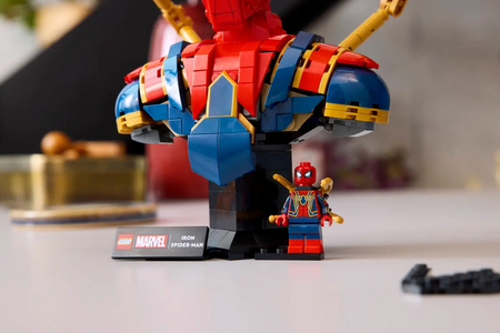 Lego 76326 Marvel Popiersie Iron Spider-Mana