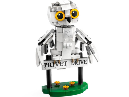 Lego 76425 Harry Potter Hedwiga z wizytą na ul. Privet Drive 4