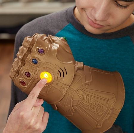 Hasbro Marvel Avengers - Rękawica Nieskończoności Wojownika Thanosa