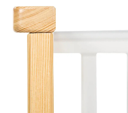 Klupś Łóżeczko IWO z szufladą i barierką ochronną białe-sosna