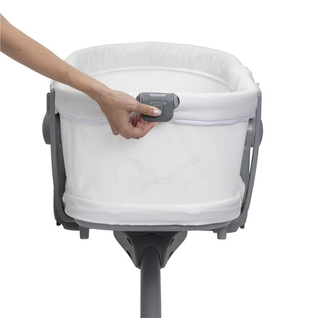 Chicco Baby Hug Pro 5w1 White Cream + materacyk i prześcieradło