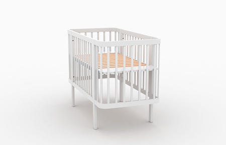 Skrzat Łóżeczko Klara z barierką i wyjmowanymi szczebelkami (120x60 cm) kolor BIAŁY
