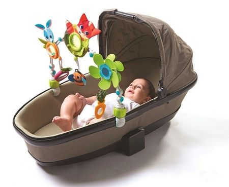 Tiny Love Łuk z zabawkami - Zabawa na łące