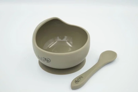 Baby In World Miska silikonowa z przyssawką i łyżeczką Sage