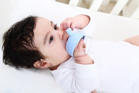 Gryzak Grzybek Mombella niebieski