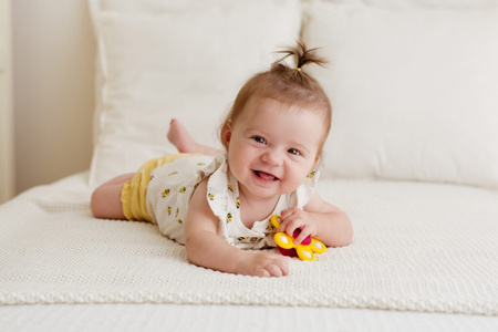 Gili Gums Gryzak Zakręcony Kwiatek Pop It żółty