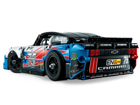 Lego Technic 42153 Nowy Chevrolet Camaro ZL1 z serii NASCAR