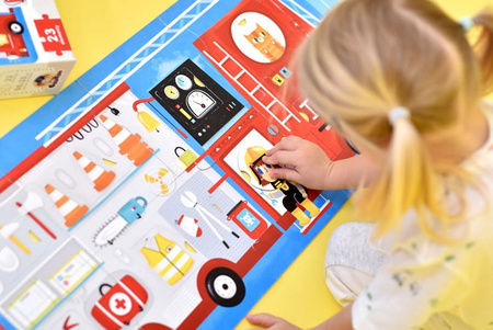 CzuCzu - Puzzle z dziurką. Wóz strażacki