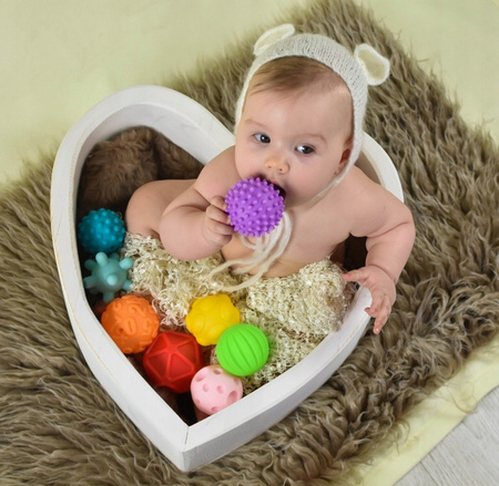 Akuku Zestaw miękkich piłeczek sensorycznych 8 szt.