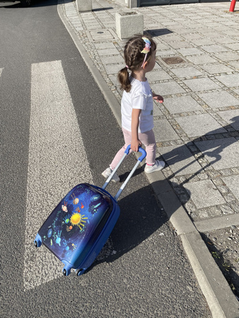 Marko Walizka podróżna na kółkach - Kosmos