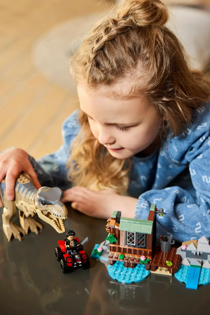 Lego 76975 Jurassic World Ucieczka rzeką przed tyranozaurem