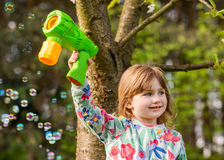 Dumel Giant Bubble Shooter - Giga wyrzutnia baniek