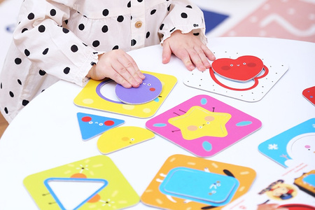 CzuCzu - Odkrywam kształty